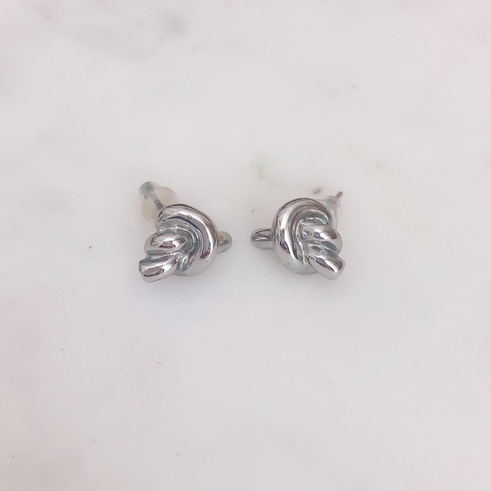 Madewell silver knot stud earrings